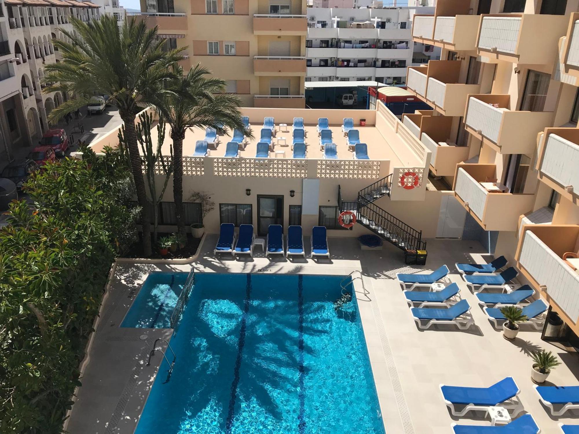 Apartamentos Jovial Sant Antoni de Portmany Exterior foto