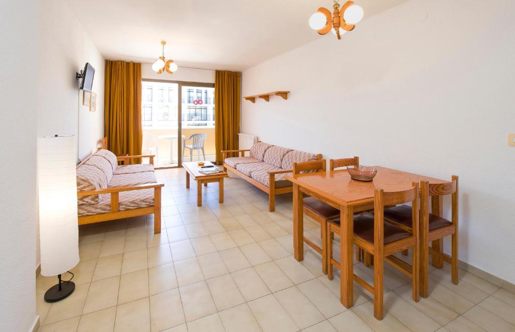 Apartamentos Jovial Sant Antoni de Portmany Exterior foto