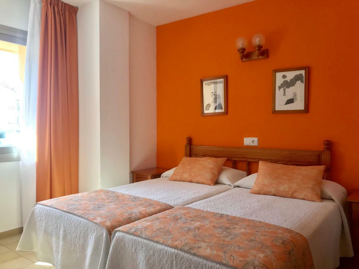 Apartamentos Jovial Sant Antoni de Portmany Exterior foto