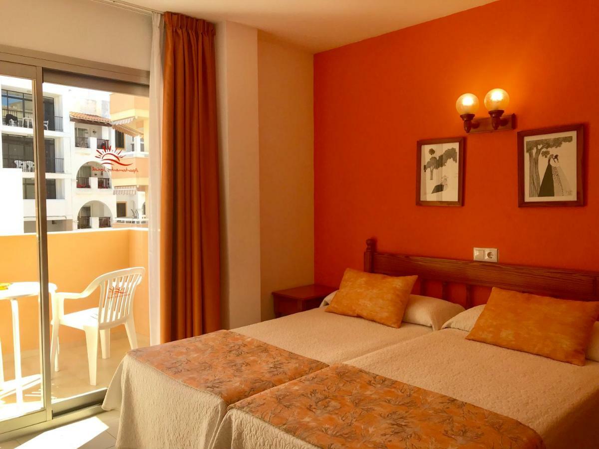 Apartamentos Jovial Sant Antoni de Portmany Exterior foto